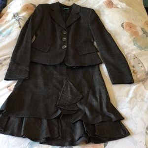 United colors of Benetton skirt suit